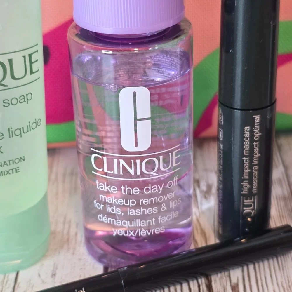 Clinique Makeup Skincare set of 7